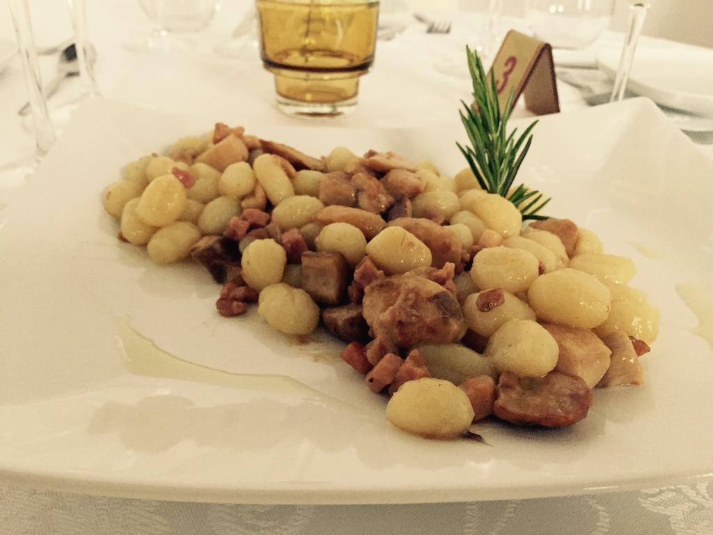 Home Restaurant Hotel Florencia Exterior foto